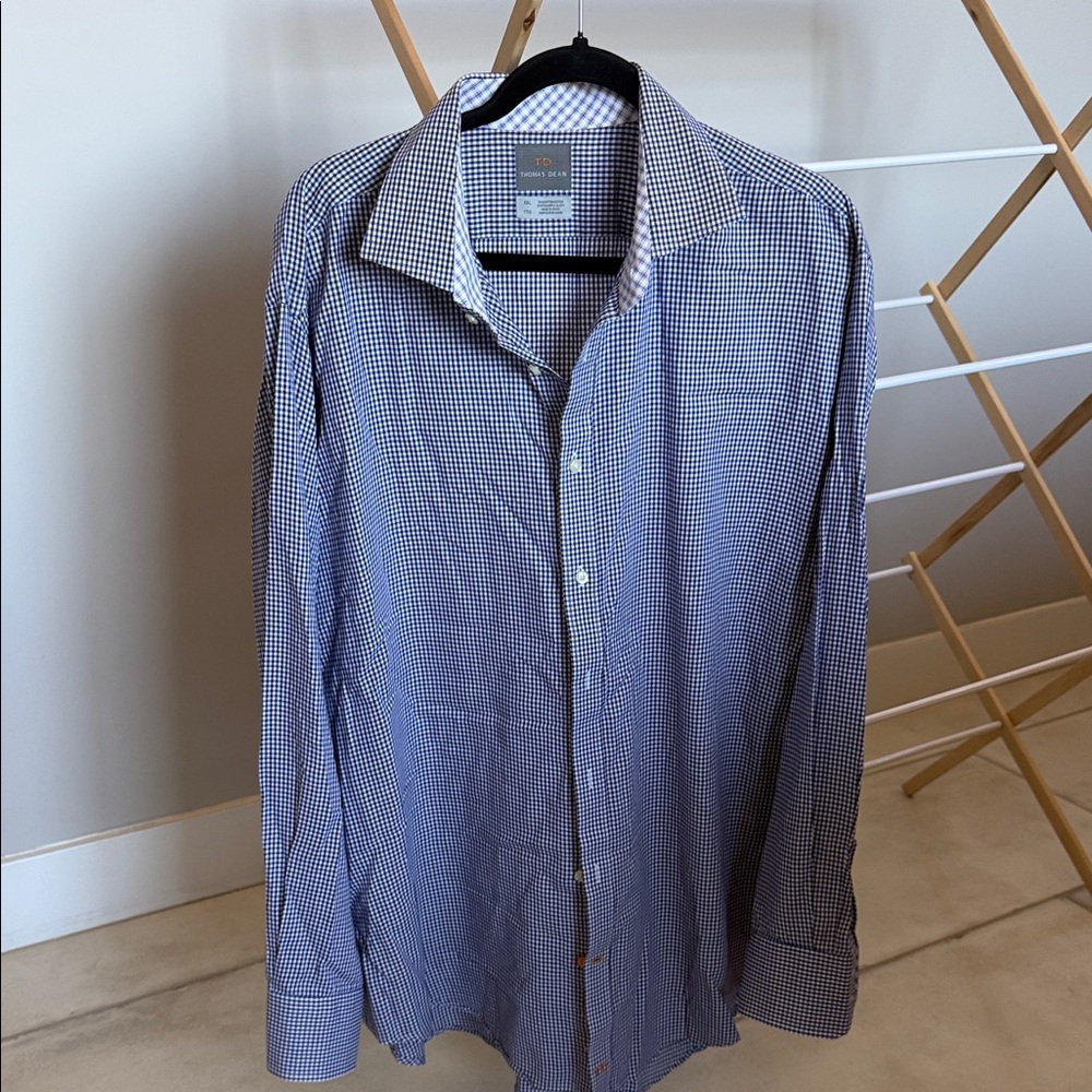 Thomas Dean 100% cotton button down Checkered Shirt